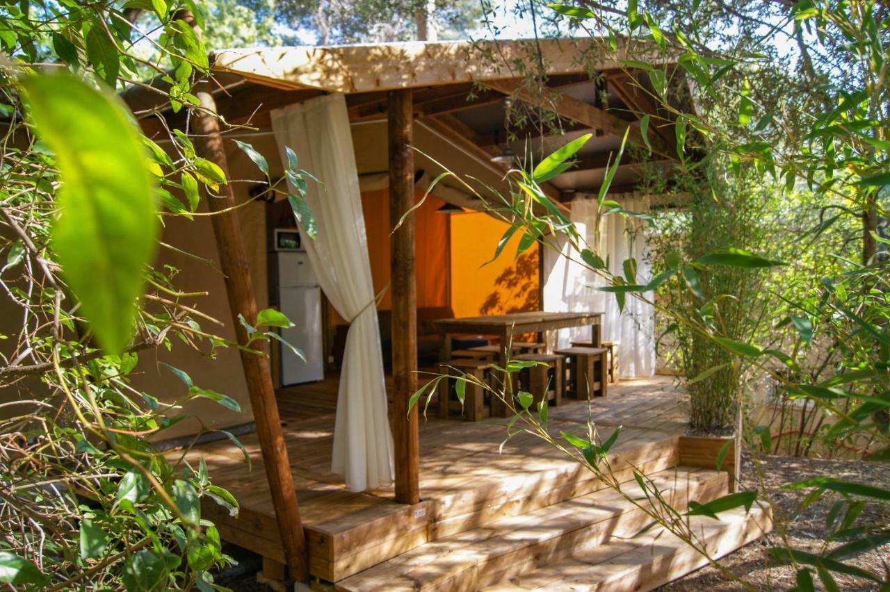 Le Beau Veze Hotel Carqueiranne Buitenkant foto